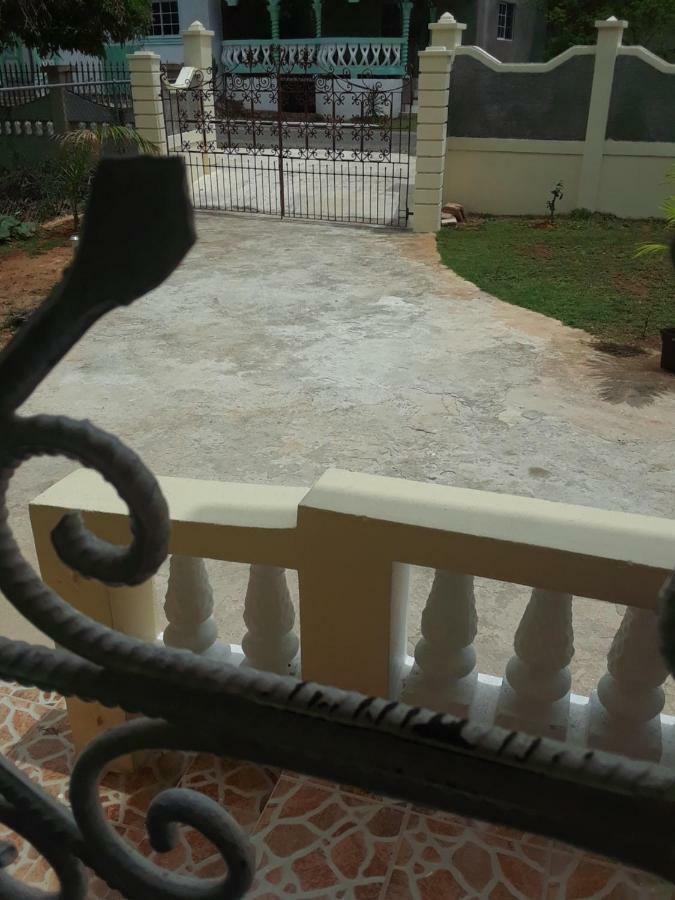 מונטגו ביי Barrianna Villa מראה חיצוני תמונה